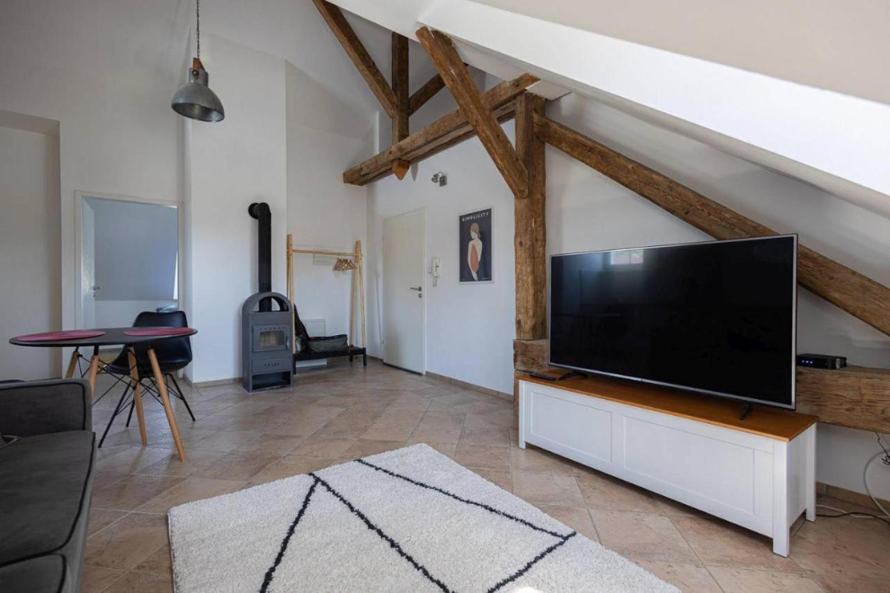 Apartment La Boheme And Retreats Vrhavec